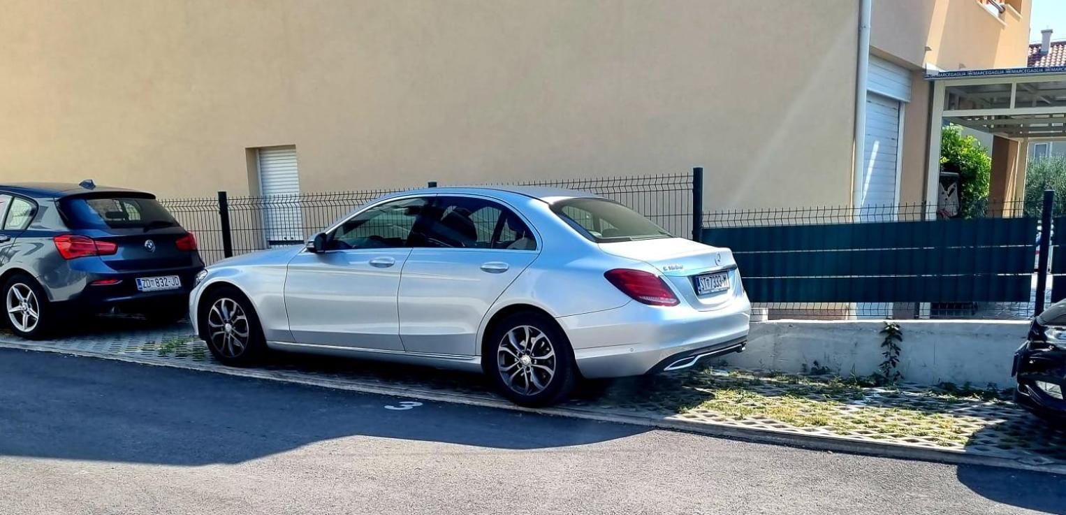 Royal Apartment Salona Klis エクステリア 写真